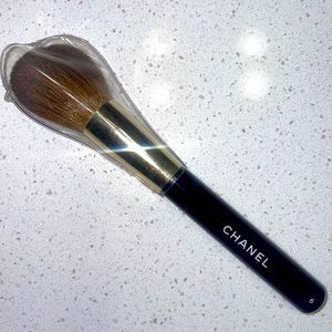 NEW CHANEL BLUSH BRUSH